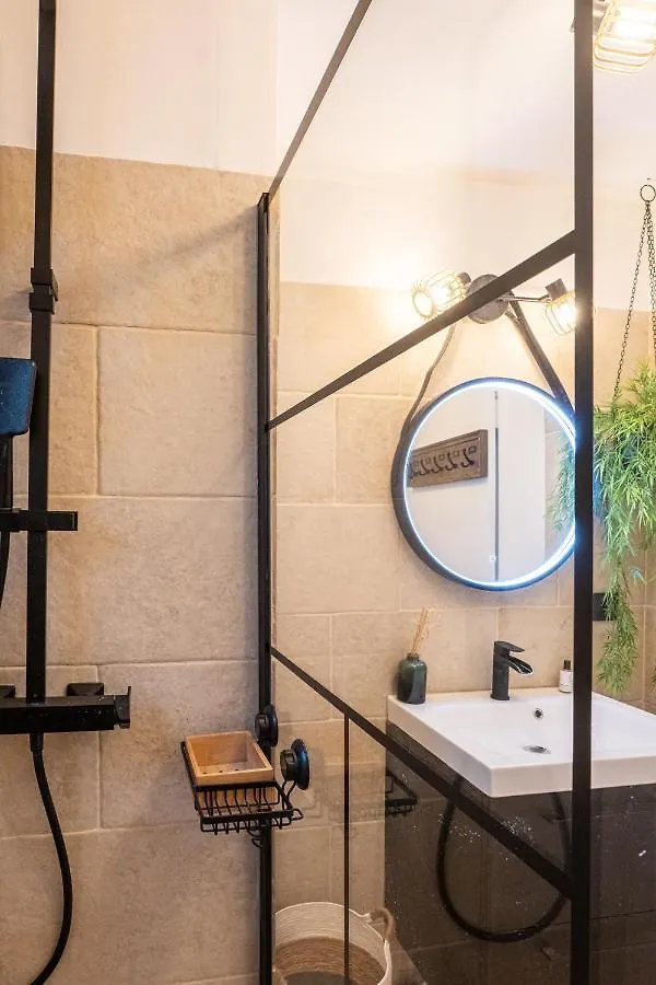 La Tonnelle Apartment Annecy France