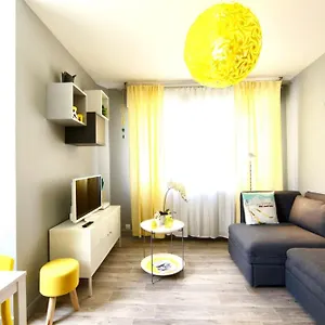 Homebuddy' - Le Cocon Coloré - Centre - 50m De La Gare Annecy